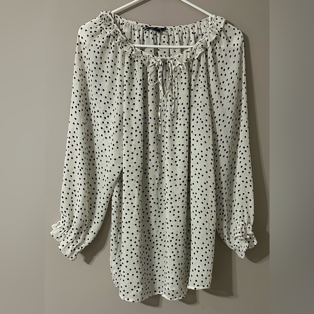 CHAPS size LARGE, off white with black polka dots, 3/4 sleeved, ruffled blouse.